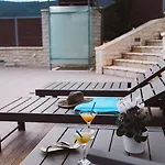 וילה Ionian Diamond *