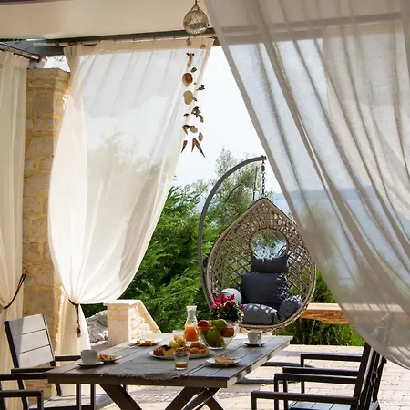 Ionian Diamond * Mikros Gialos