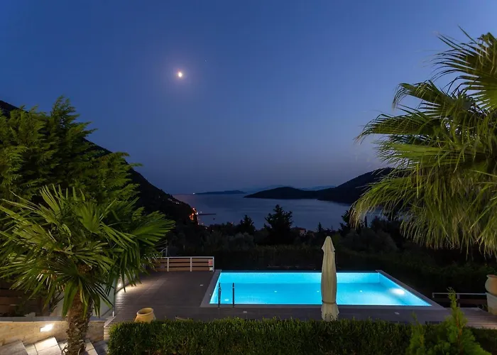 Ionian Diamond Mikros Gialos